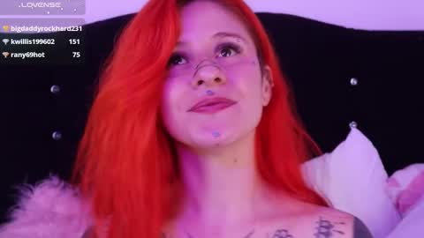 Snapshot of fairyflexxx chatting on 02/04/25, 03:33 Fairy online show from 02/04/25, 03:33