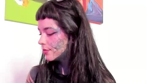 Snapshot of fairyflexxx chatting on 09/11/25, 05:40 Fairy online show from 09/11/25, 05:40