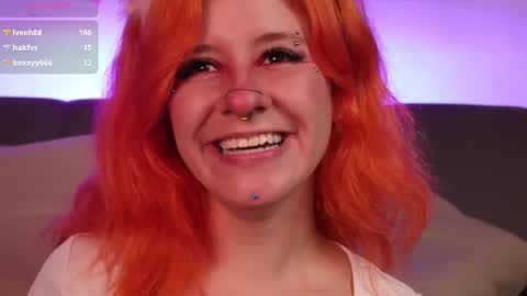 Snapshot of fairyflexxx chatting on 10/31/25, 10:11 Fairy online show from 10/31/25, 10:11