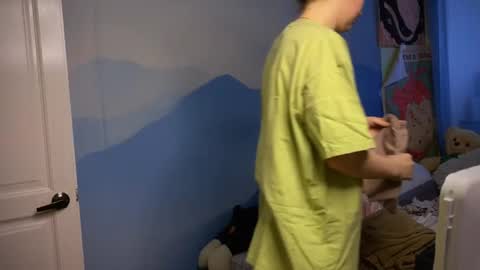 Ilona online show from 12/19/25, 07:26