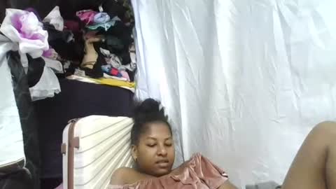 faissane9794 online show from 03/20/26, 12:15