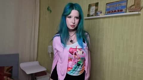 Snapshot of faithwilder chatting on 04/07/26, 02:06 call me Cherry online show from 04/07/26, 02:06