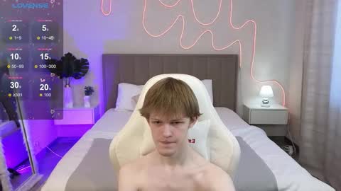 Fakeangel online show from 11/16/25, 07:25