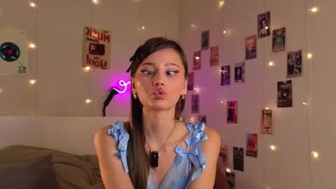 Kaori online show from 09/12/25, 07:36