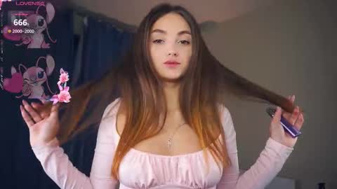 Erika online show from 12/17/25, 07:03