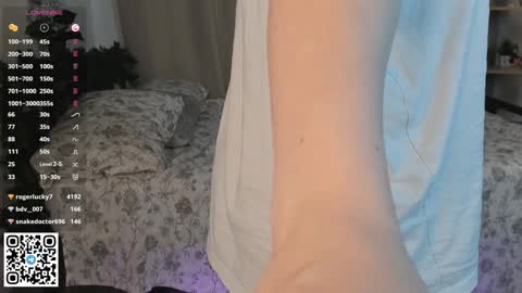 Emilia online show from 01/04/25, 10:16