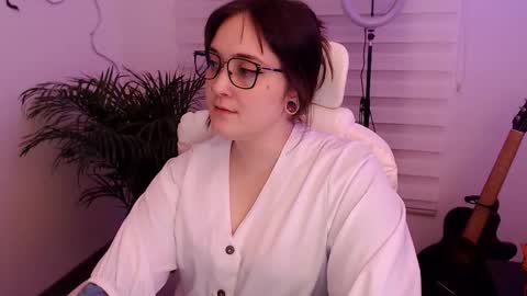 OF fallenag 1 online show from 12/21/25, 12:51