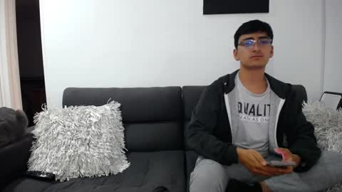 FallGays online show from 01/04/25, 02:56