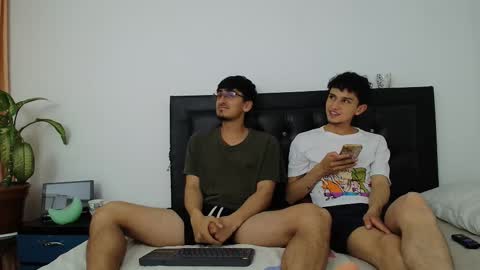 FallGays online show from 03/10/26, 12:04