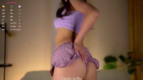 Kim online show from 10/25/25, 02:35