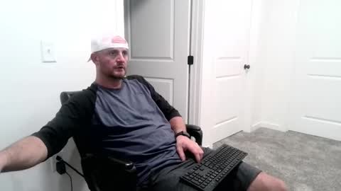 Snapshot of fallout7657 chatting on 09/30/25, 05:45 Daddy online show from 09/30/25, 05:45