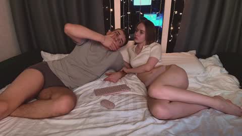 Snapshot of familysexy34 chatting on 01/12/25, 08:47 familysexy34 online show from 01/12/25, 08:47