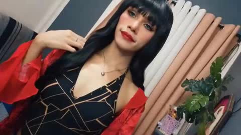 Snapshot of familystroke_twinny8 chatting on 09/24/25, 08:01 Alexandra x Alexandro online show from 09/24/25, 08:01