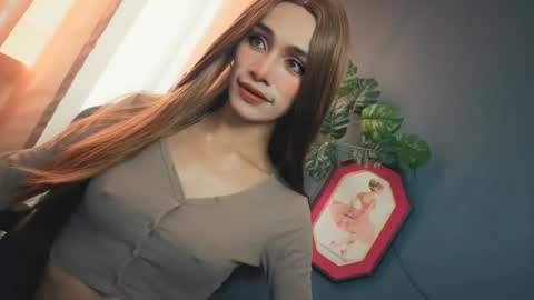 Snapshot of familystroke_twinny8 chatting on 10/06/25, 04:43 Alexandra x Alexandro online show from 10/06/25, 04:43