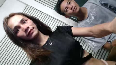 Alexandra x Alexandro online show from 04/28/26, 02:27