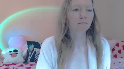 Snapshot of fanatka chatting on 03/16/26, 05:44 BUNNYGal online show from 03/16/26, 05:44