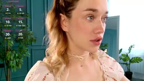 Snapshot of fancyamelia chatting on 05/22/26, 10:10 fancyamelia online show from 05/22/26, 10:10