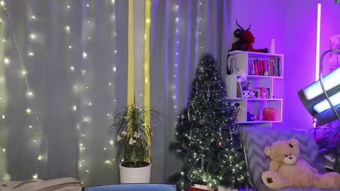 fancymeee online show from 12/15/24, 07:10