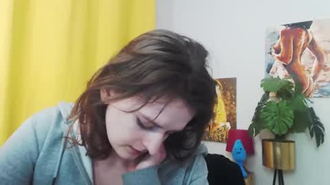 Snapshot of fancynadine chatting on 12/04/24, 09:29 Nadine online show from 12/04/24, 09:29