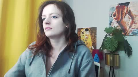 Snapshot of fancynadine chatting on 12/11/24, 06:14 Nadine online show from 12/11/24, 06:14