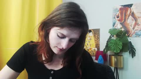 Snapshot of fancynadine chatting on 12/16/24, 12:27 Nadine online show from 12/16/24, 12:27