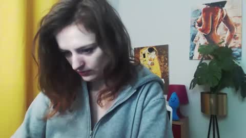 Snapshot of fancynadine chatting on 12/19/24, 06:23 Nadine online show from 12/19/24, 06:23