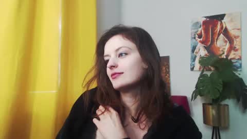 Snapshot of fancynadine chatting on 12/21/24, 11:01 Nadine online show from 12/21/24, 11:01