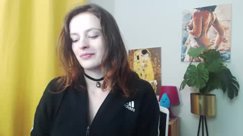 Snapshot of fancynadine chatting on 01/06/25, 06:25 Nadine online show from 01/06/25, 06:25