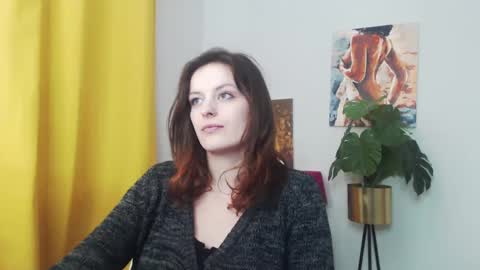 Snapshot of fancynadine chatting on 01/07/25, 09:18 Nadine online show from 01/07/25, 09:18