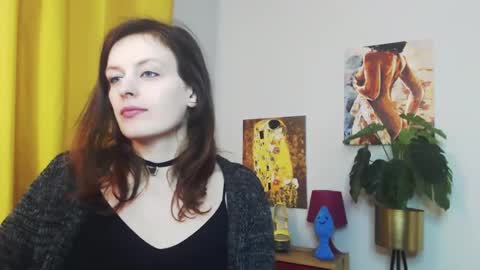 Snapshot of fancynadine chatting on 02/05/25, 12:27 Nadine online show from 02/05/25, 12:27