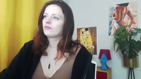 Snapshot of fancynadine chatting on 02/24/25, 06:16 Nadine online show from 02/24/25, 06:16