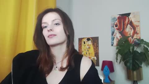 Snapshot of fancynadine chatting on 02/25/25, 09:31 Nadine online show from 02/25/25, 09:31