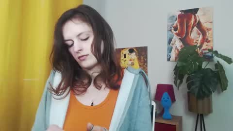 Snapshot of fancynadine chatting on 03/06/25, 09:25 Nadine online show from 03/06/25, 09:25