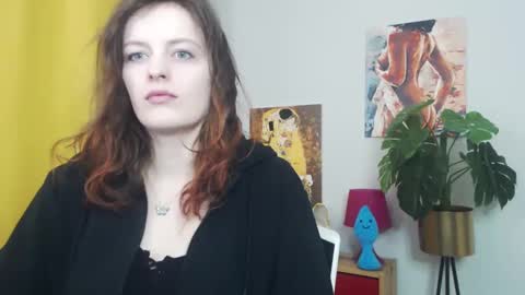 Snapshot of fancynadine chatting on 03/10/25, 06:16 Nadine online show from 03/10/25, 06:16