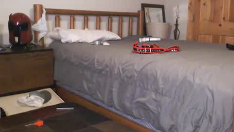 Fan Friction online show from 10/02/25, 01:56