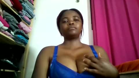 fanie06 online show from 03/18/26, 06:44