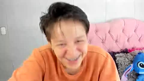 FANNY online show from 10/28/25, 02:59