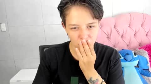 FANNY online show from 10/31/25, 04:02