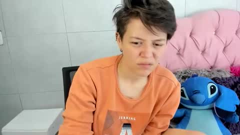 FANNY online show from 11/06/25, 03:57