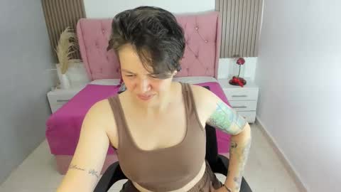 FANNY online show from 02/03/26, 02:53