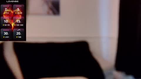 Fanny online show from 03/10/25, 02:16