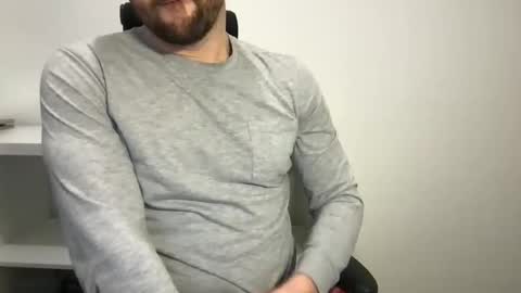 Alex online show from 01/05/25, 03:23