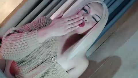 Snapshot of fantasticcock69_daniella chatting on 02/01/26, 11:03 DANIELLA - DONT FORGET TO GIVE ME A THUMBSU UP online show from 02/01/26, 11:03