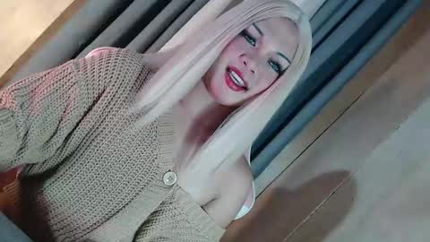 Snapshot of fantasticcock69_daniella chatting on 02/05/26, 10:58 DANIELLA - DONT FORGET TO GIVE ME A THUMBSU UP online show from 02/05/26, 10:58