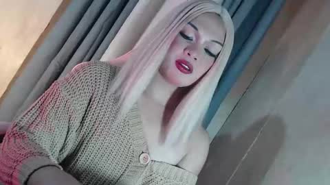 Snapshot of fantasticcock69_daniella chatting on 03/06/26, 10:28 DANIELLA - DONT FORGET TO GIVE ME A THUMBSU UP online show from 03/06/26, 10:28