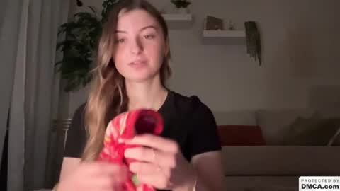 Ella online show from 02/19/25, 05:27