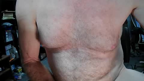 Snapshot of fantasyresort chatting on 12/04/24, 04:43 fantasyresort online show from 12/04/24, 04:43