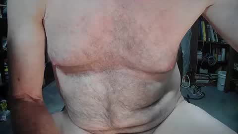 Snapshot of fantasyresort chatting on 02/26/25, 04:36 fantasyresort online show from 02/26/25, 04:36