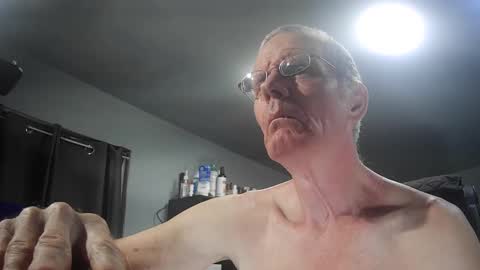 fantasyresort online show from 04/21/26, 03:02