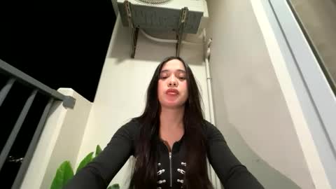 AMANDA  online show from 05/18/26, 03:51